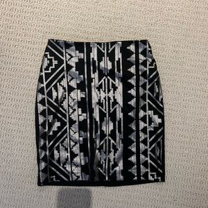FOREVER 21 mini skirt